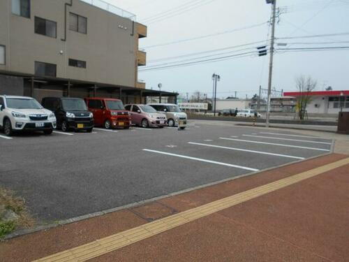 石川県かほく市宇野気リ