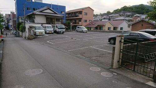 広島県呉市東片山町