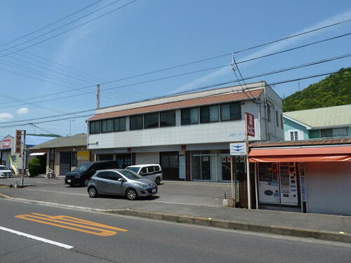 香川県坂出市川津町