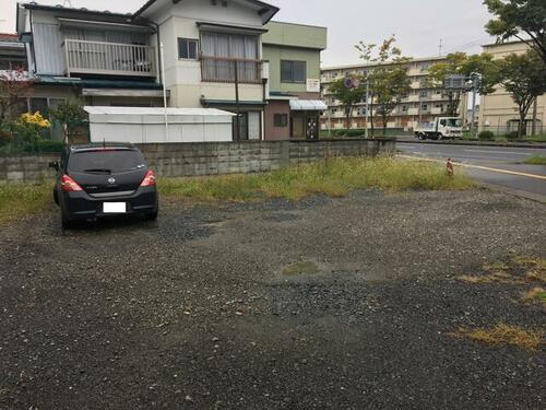 大代駐車場