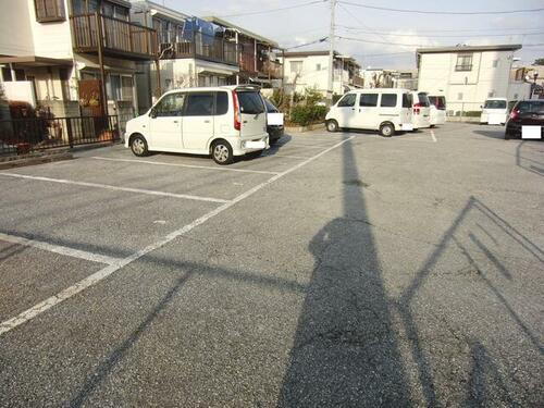 川島（丹）駐車場