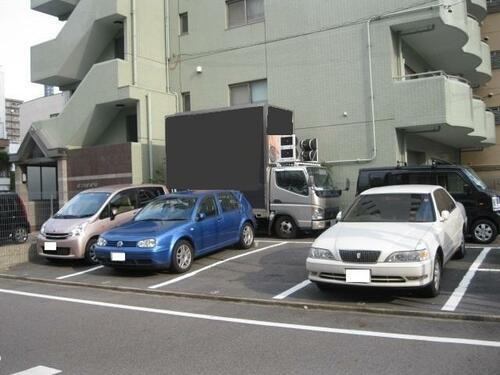 ＦＫ千代田３丁目駐車場