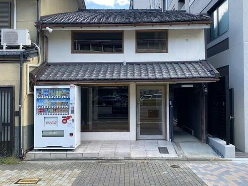 京都府京都市中京区堀川通姉小路上る三坊堀川町