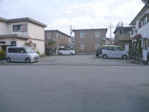 兵庫県高砂市阿弥陀町南池