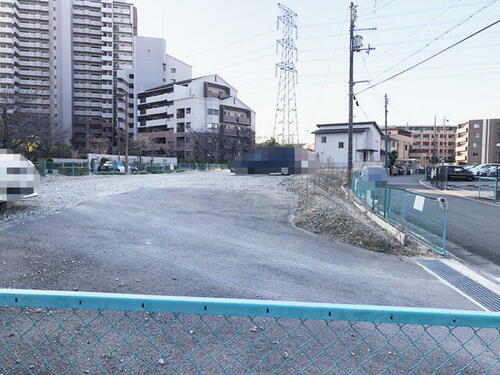 松井山手駅前駐車場
