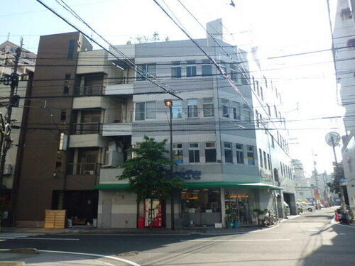サンライン山岡　２階