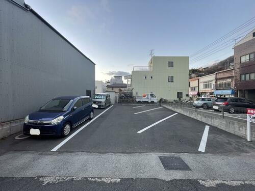 西原ガレージ