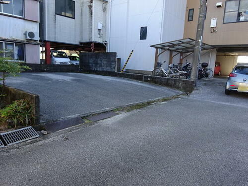 薊野南町駐車場