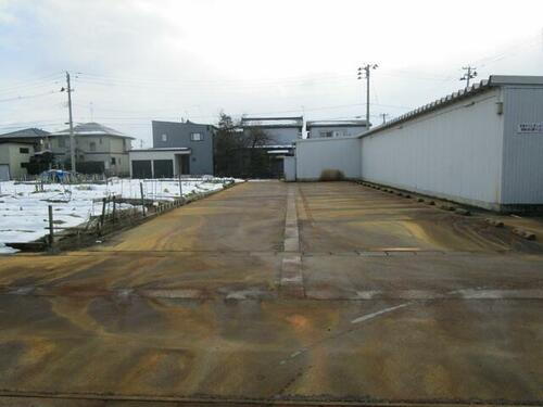 小中野ガレージ　青空駐車場