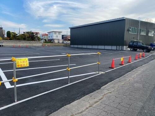 平和通１５丁目北駐車場