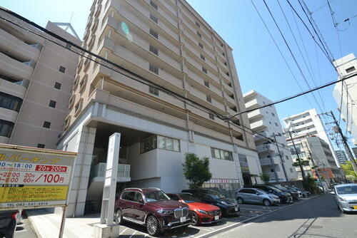 広島県広島市中区大手町３丁目