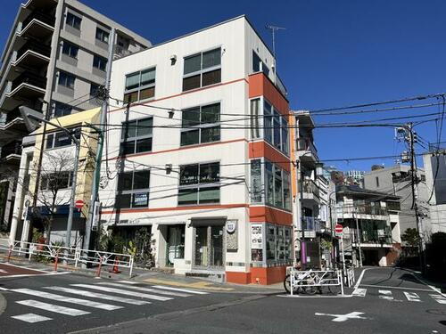 東京都渋谷区代官山町