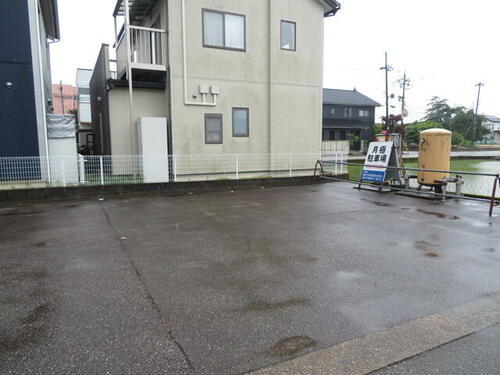 貸駐車場 富山県高岡市問屋町