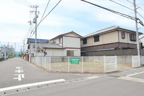 香川県高松市茜町