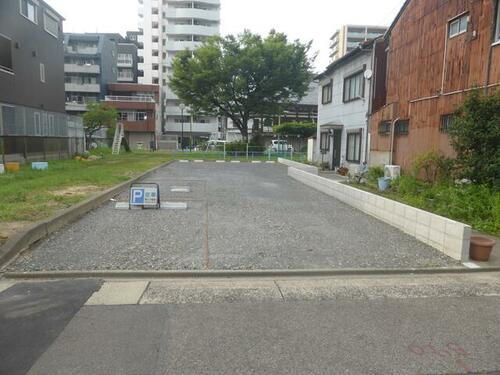 新道一丁目（南公園隣）駐車場