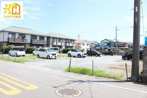 深谷市岡２６４駐車場