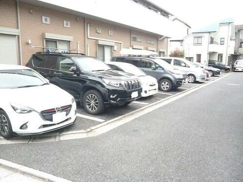 井口今川２丁目駐車場