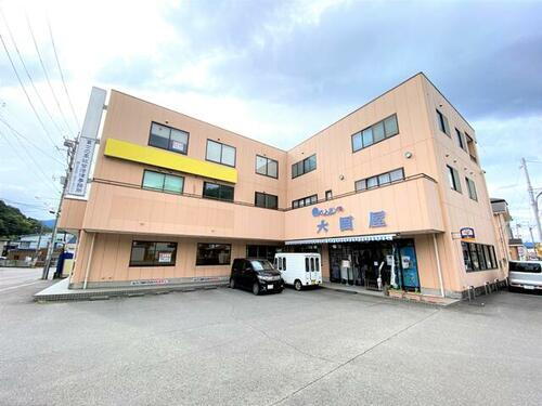 山梨県都留市つる１丁目