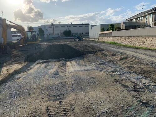 兵庫県伊丹市岩屋１丁目