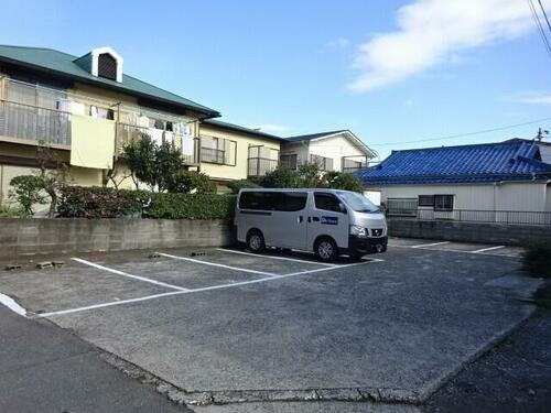 三春町３丁目パーキング