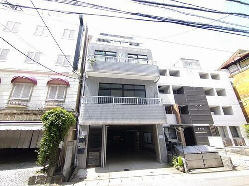 長崎県長崎市出島町