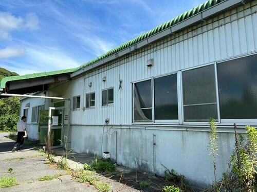 山口県美祢市東厚保町山中
