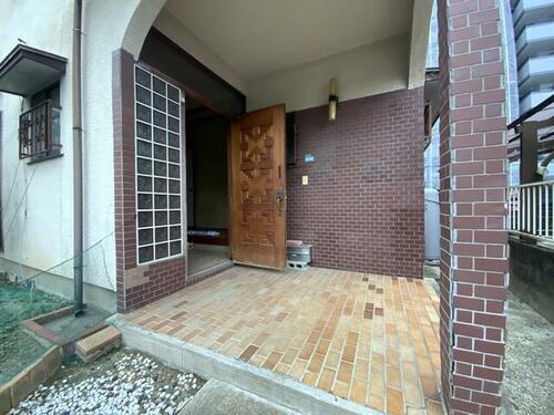 福岡県福岡市西区周船寺３丁目