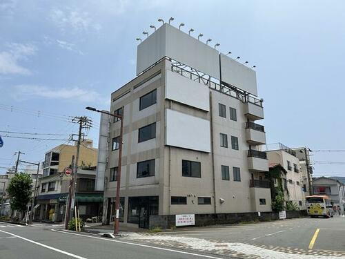 静岡県伊東市湯川１丁目