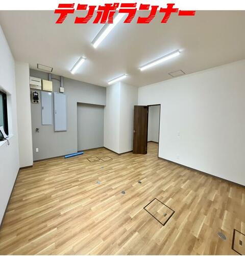 日進市栄３丁目貸店舗（駐車１台）
