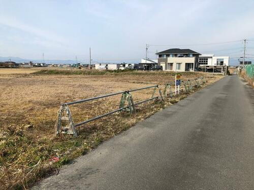 三重県鈴鹿市寺家町