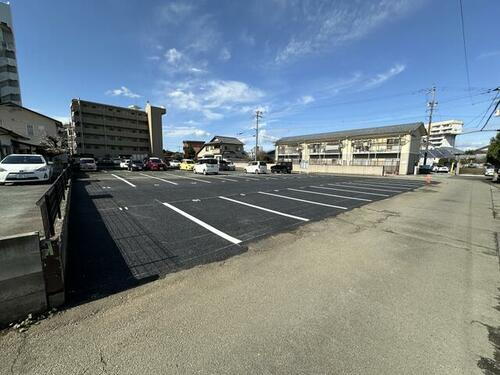 藤本Ｄ駐車場
