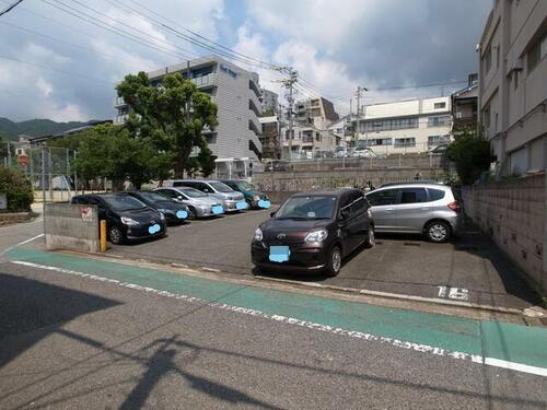 山田第一ガレージ