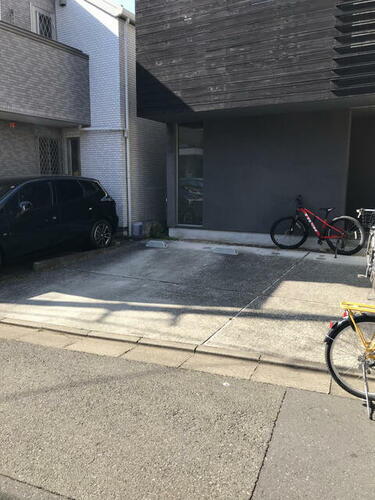 東京都世田谷区代沢５丁目