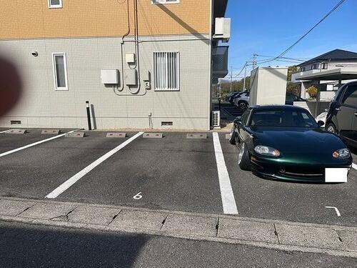 ＦＫメイユール駐車場
