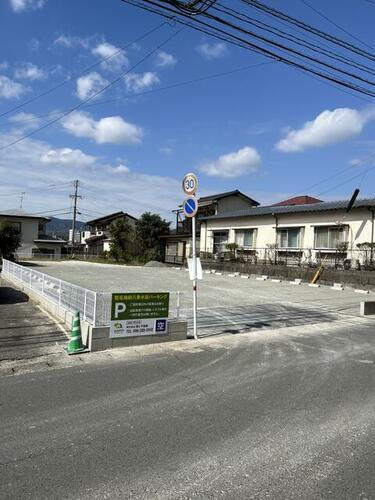 駐屯地前八景水谷パーキング
