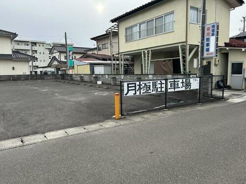 福島県福島市黒岩字中沖