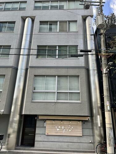 大阪府大阪市西区土佐堀３丁目