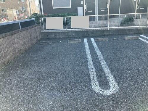 ＦＫグローリーフォレストＡＢ駐車場