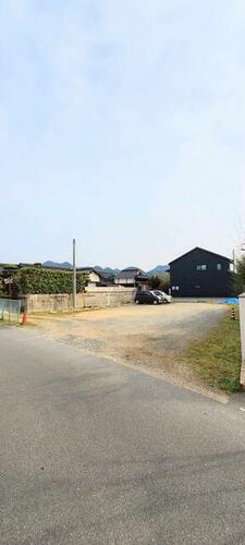 山口県山口市吉敷中東３丁目