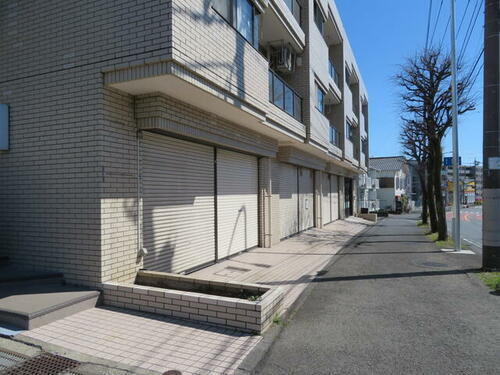 貸店舗・事務所 神奈川県横浜市緑区十日市場町