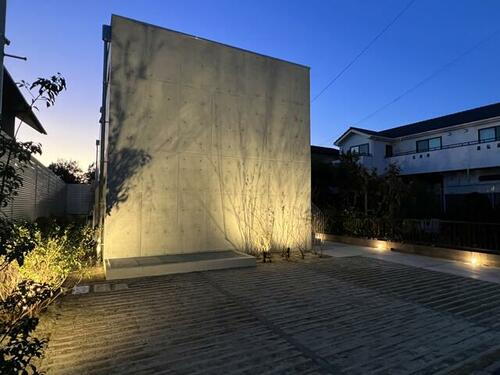 愛知県名古屋市千種区月ケ丘１丁目