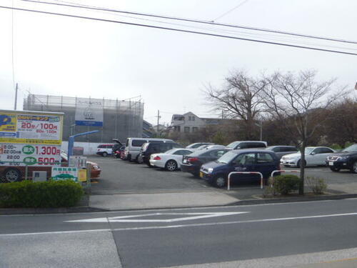 髙山駐車場