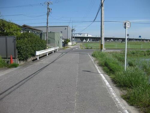 愛知県安城市高棚町新池