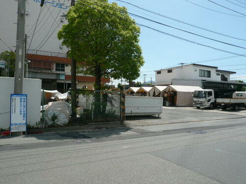 神奈川県横浜市金沢区鳥浜町