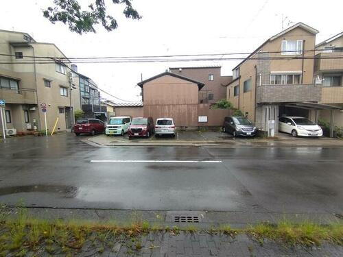 京都府京都市左京区下鴨萩ケ垣内町