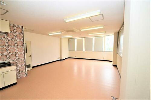 リバーサイドビル