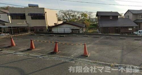 三ツ谷町駐車場Ｔ