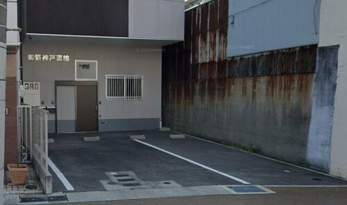 神戸生田町ビル駐車場