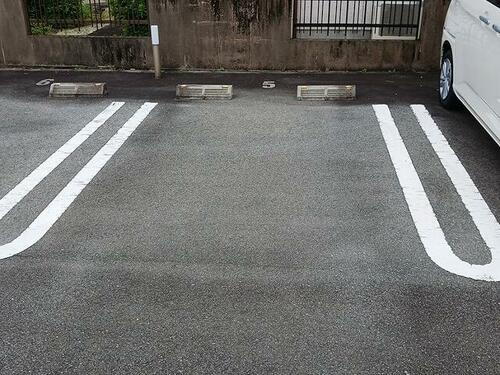 ＦＫ－ＰｉｎｅＣｒｅｓｔ駐車場