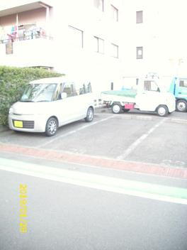 ソフィア代田駐車場